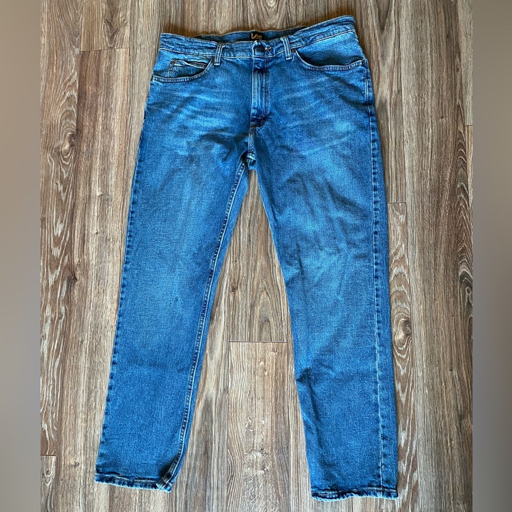 NWOT Lee Men’s Straight Blue Jeans - Picture 3 of 8